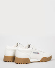 Load image into Gallery viewer, Reebok Workout Clean Ripple (BS8929) - Chalk
