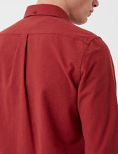 Load image into Gallery viewer, Portuguese Flannel Campo Shirt - Red
