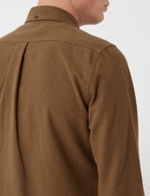 Load image into Gallery viewer, Portuguese Flannel Campo Shirt - Green
