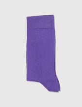 Load image into Gallery viewer, Democratique Solid Socks - Deep Purple

