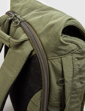 Load image into Gallery viewer, Folk New Pocket Backpack - Field Green
