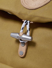 Load image into Gallery viewer, Stighlorgan Reilly Canvas Backpack - Yellow
