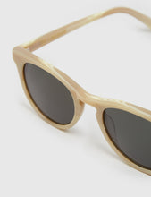 Load image into Gallery viewer, Han Kjobenhavn Timeless Sunglasses - Bone
