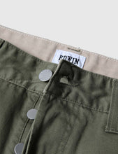 Load image into Gallery viewer, Edwin 55 Chino (Relaxed Tapered) - Military Green
