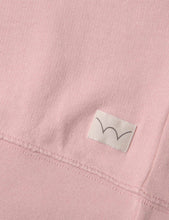 Load image into Gallery viewer, Edwin Classic Crew Sweatshirt - Pink

