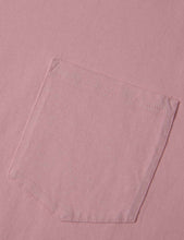 Load image into Gallery viewer, Edwin Pocket T-shirt - Pink
