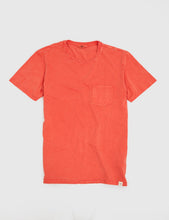Load image into Gallery viewer, Lee Pocket T-Shirt - Faded Red
