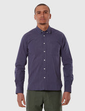 Load image into Gallery viewer, La Paz Mirra Raglan Sleeve Shirt - Blue
