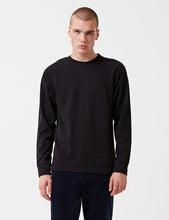 Load image into Gallery viewer, Norse Projects Vorm Sweatshirt - Black
