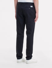 Load image into Gallery viewer, Norse Projects Aros Heavy Chino (Regular) - Black
