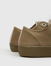Load image into Gallery viewer, Novesta x Universal Works Star Master - Military Green
