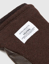 Load image into Gallery viewer, Norse Projects x Hestra Svante Sport Gloves (Leather) - Tobacco
