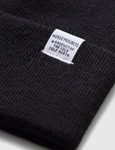 Load image into Gallery viewer, Norse Projects Top Beanie Hat - Black
