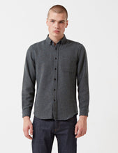 Load image into Gallery viewer, Portuguese Flannel Rude Shirt - Green
