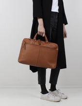 Load image into Gallery viewer, Sandqvist Dustin Briefcase 15" (Leather) - Cognac Brown
