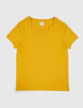 Load image into Gallery viewer, Suit Anton T-Shirt - Dark Yellow
