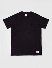 Load image into Gallery viewer, Suit Halifax T-Shirt - Black
