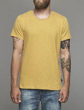 Load image into Gallery viewer, Suit Bayswater Polka Dot T-Shirt - Yellow
