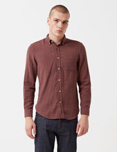 Load image into Gallery viewer, Portuguese Flannel Teca Shirt - Brick Red
