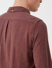 Load image into Gallery viewer, Portuguese Flannel Teca Shirt - Brick Red
