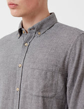 Load image into Gallery viewer, Portuguese Flannel Teca Shirt - Light Grey
