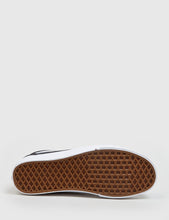 Load image into Gallery viewer, Vans Old Skool (Premium Leather) - Black
