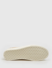 Load image into Gallery viewer, Vans Old Skool DX (Canvas) - Corn Beige
