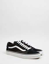 Load image into Gallery viewer, Vans Old Skool Trainers - Black
