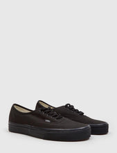Load image into Gallery viewer, Vans Authentic Trainers - Black/Black
