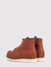 Load image into Gallery viewer, Red Wing 875 Heritage Work 6" Moc Toe Boot - Tan
