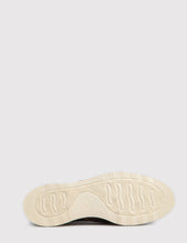 Load image into Gallery viewer, Red Wing 3141 Heritage Work Chukka - Brown
