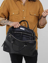 Load image into Gallery viewer, Sandqvist Dustin Leather Laptop Bag - Black

